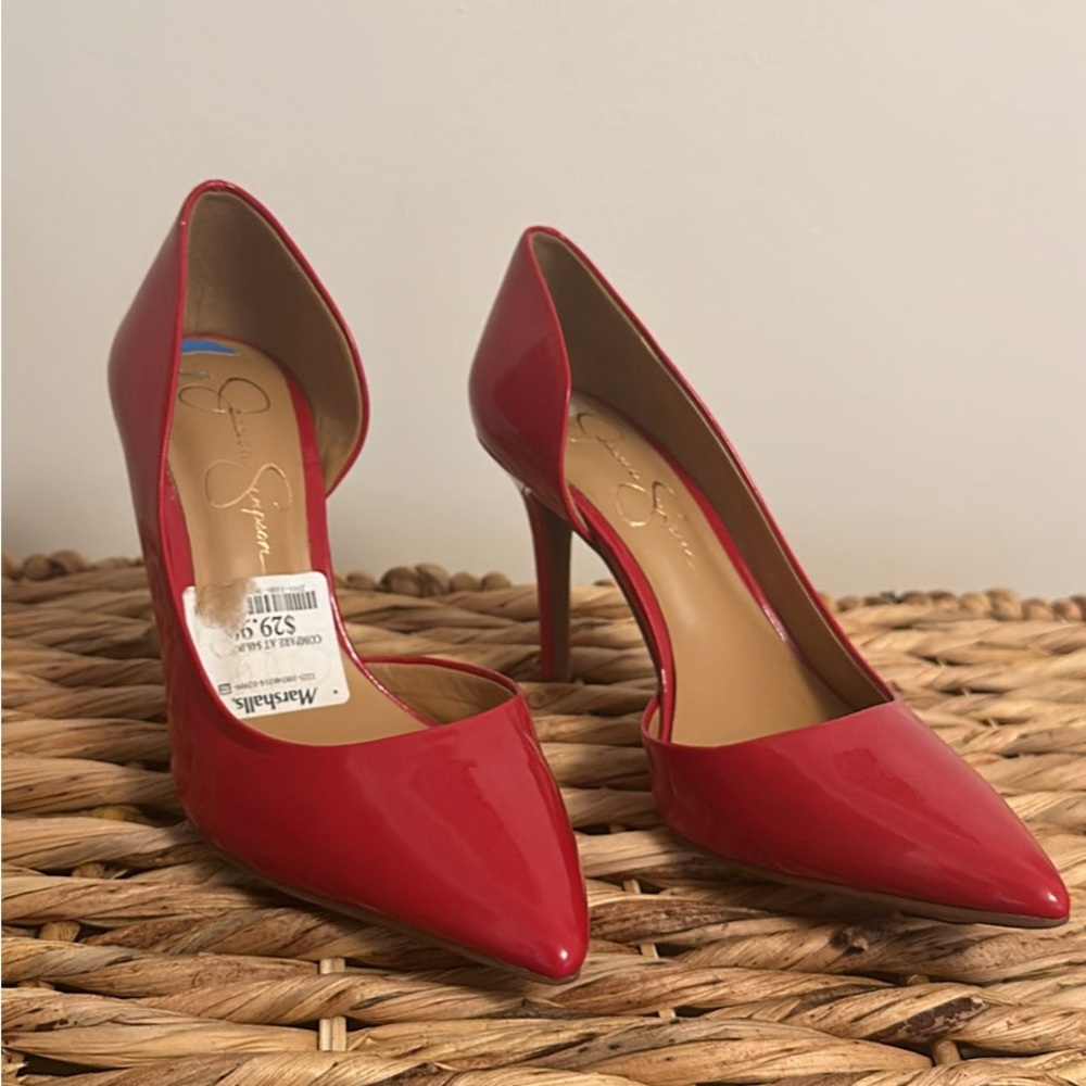 Red Jessica Simpson d'orsay Pumps
